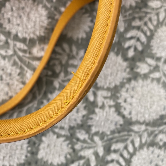 Betsy Johnson shoulder bag in yellow, GUC - Picture 9 of 10